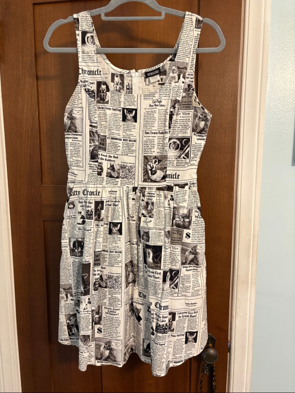 Cats Newspaper Print Sleeveless Skater Dress - Black & White